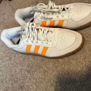 ADIDAS BREAKNET SLEEK Women's White Orange Sneakers